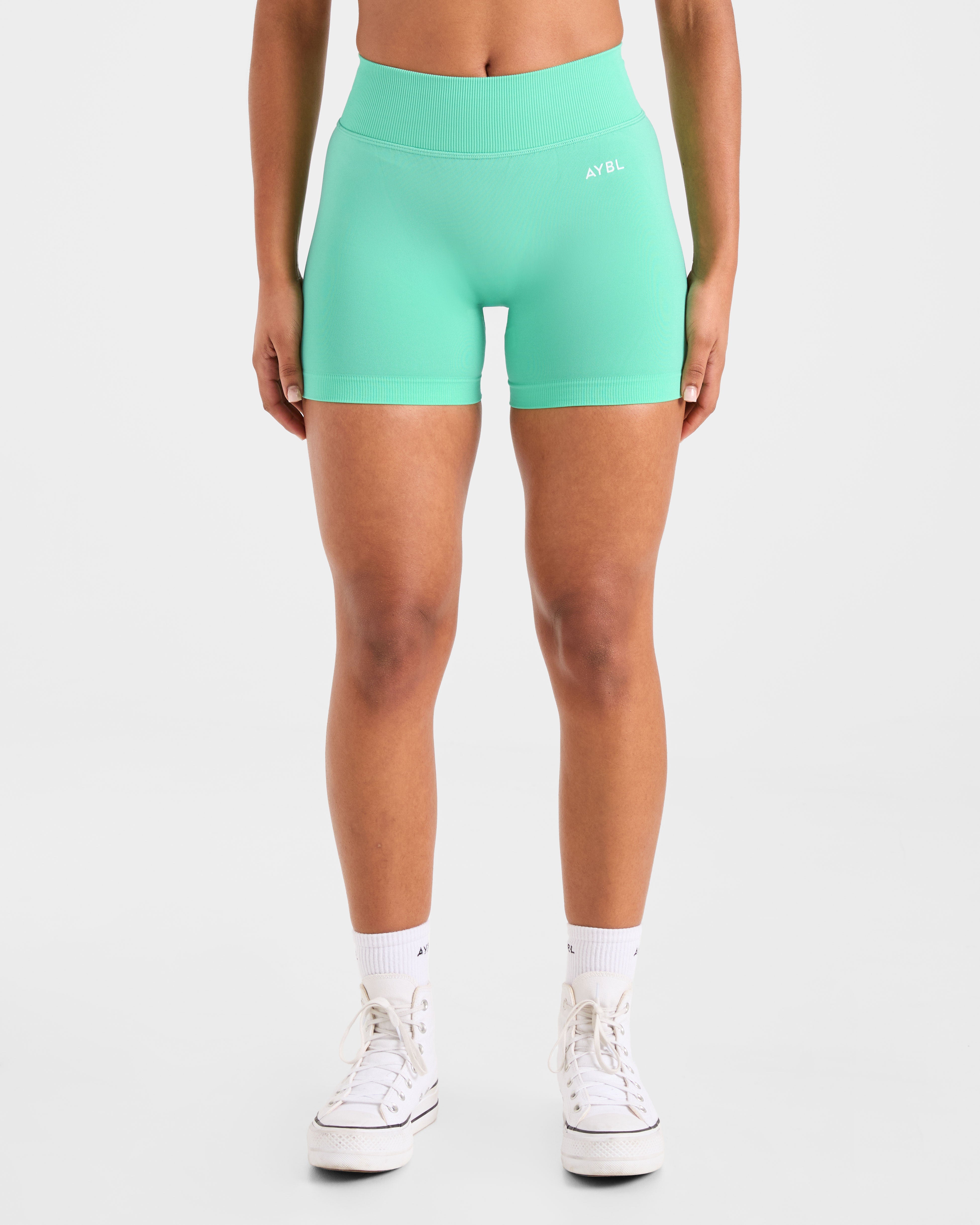 Adapt Seamless Shorts | 4.5" - Spring Mint